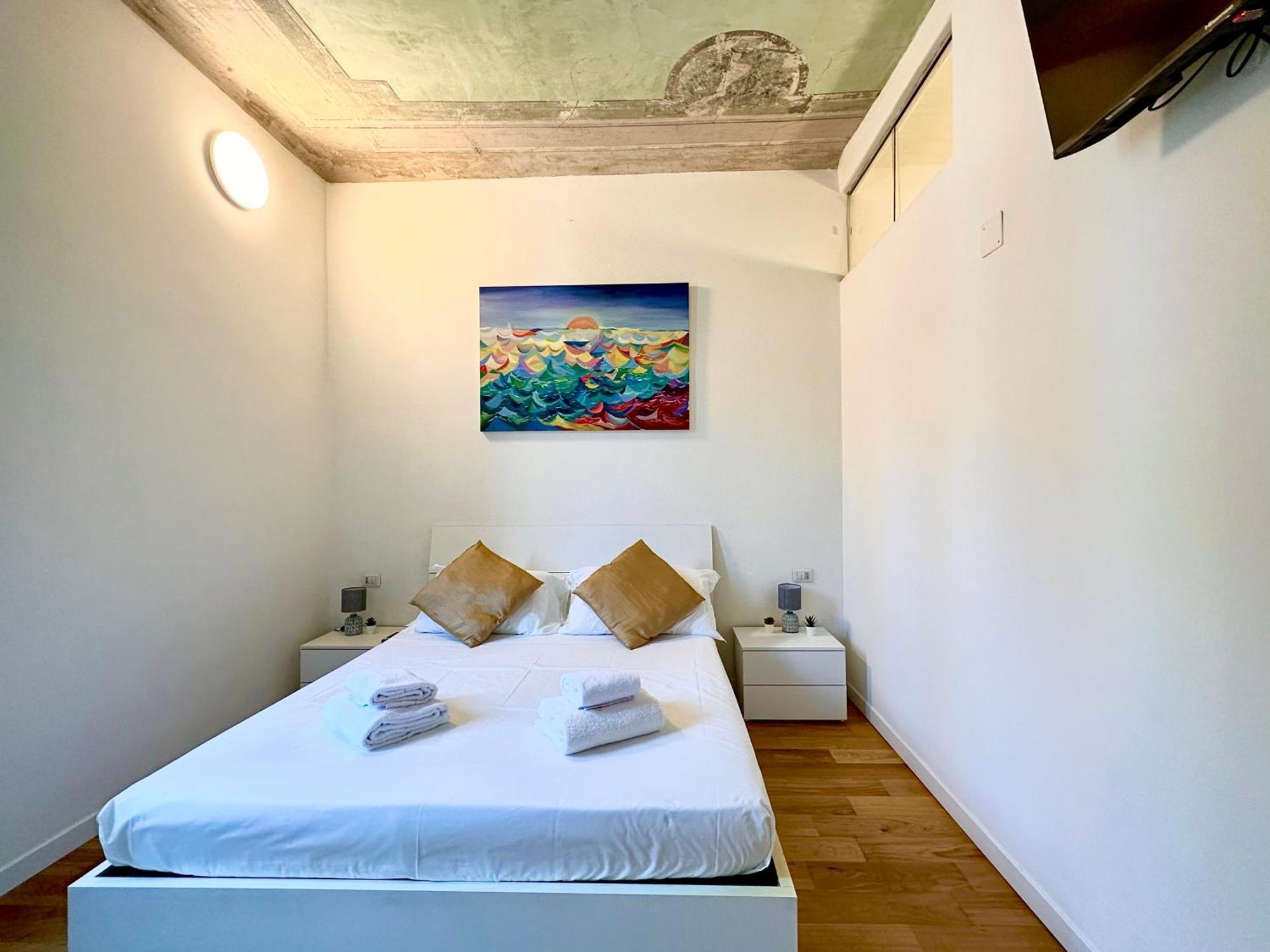 Isola - Garibaldi Lovely Apt. With Netflix And Wifi Милано Екстериор снимка